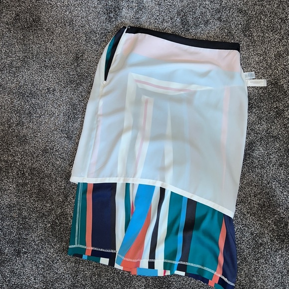 Loft Skirt Petite Multi Color Size 2. EUC. - Picture 16 of 17